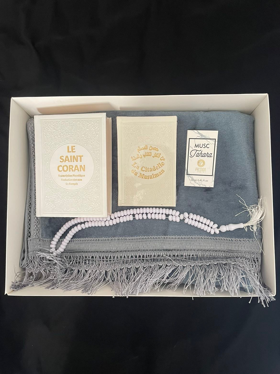 🤍 Coffret Islamique Élégance Gris Perle – Coran, Citadelle, Musc Tahara & Chapelet